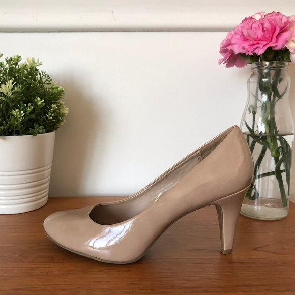 Nude Patent Faux-Leather Pumps, Size 8 1/2, 3.5" - Picture 1 of 4